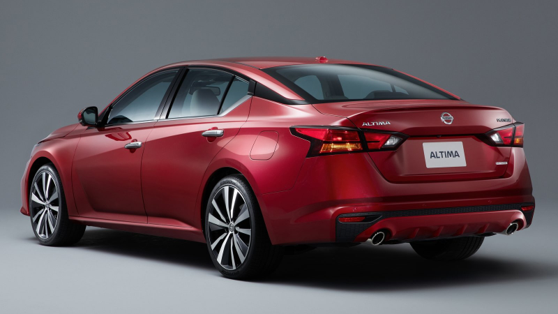 Illustration for article titled The 2019 Nissan Altima Gets AWD And Could Make Or Break The Variable-Compression Engine